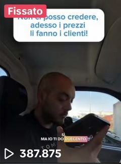 Video TikTok di Vertical Rent, noleggio autoscale tra Milano e Monza: adesso i prezzi li fanno i clienti, girato dal furgone